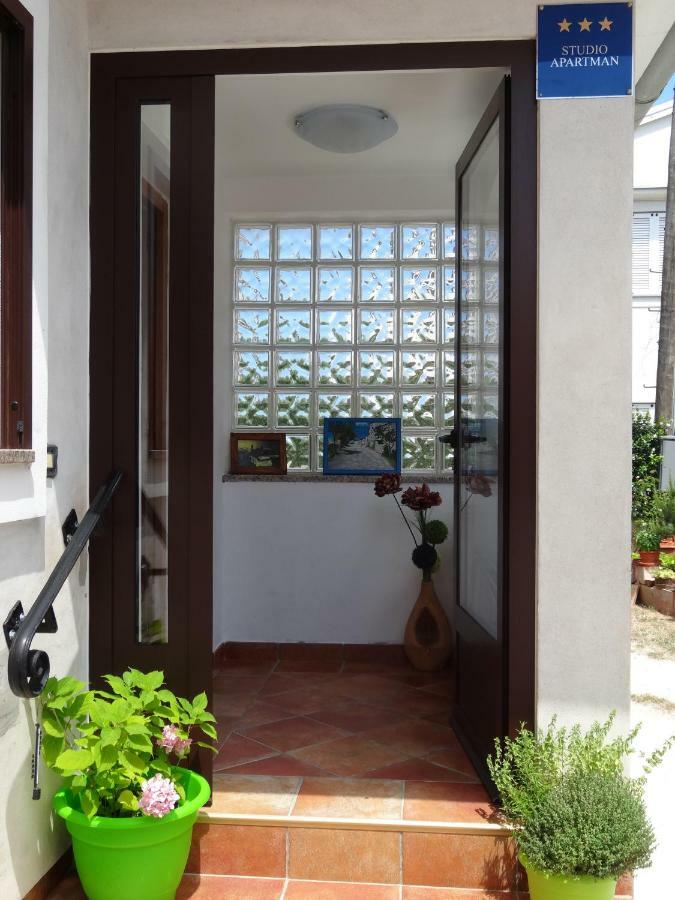 Appartement Latis à Rovinj Extérieur photo